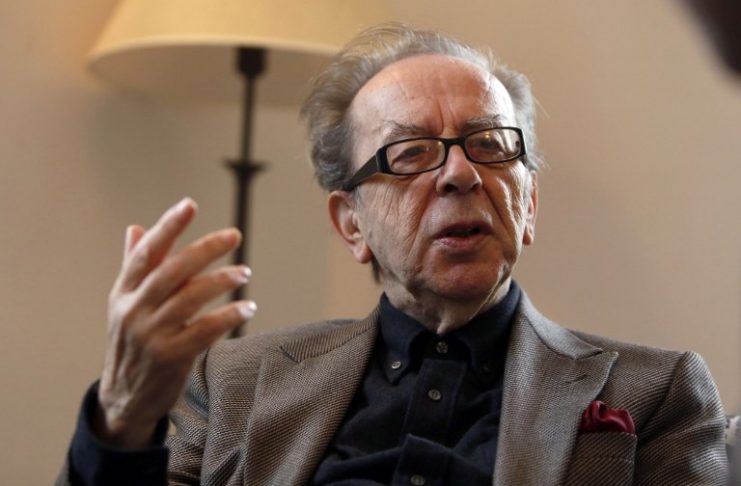 Ismail Kadare: Kristal Letra dërguar Enver Hoxhës, ja çka i shkruante Ismail Kadare