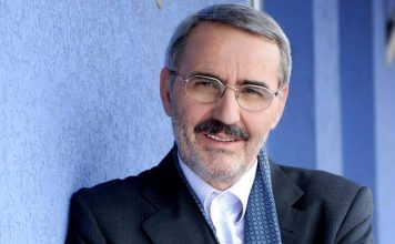 Atentati ndaj Sabri Hamitit/Poeti rrëfen ngjarjen në poezinë: Silueta me kasketë të Leninit