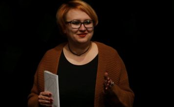 Vjollcë Berisha: Të kurohesh nga heshtja i dashur Shqipja në Maqedoni është vetëm gjuhë e përkthyer.