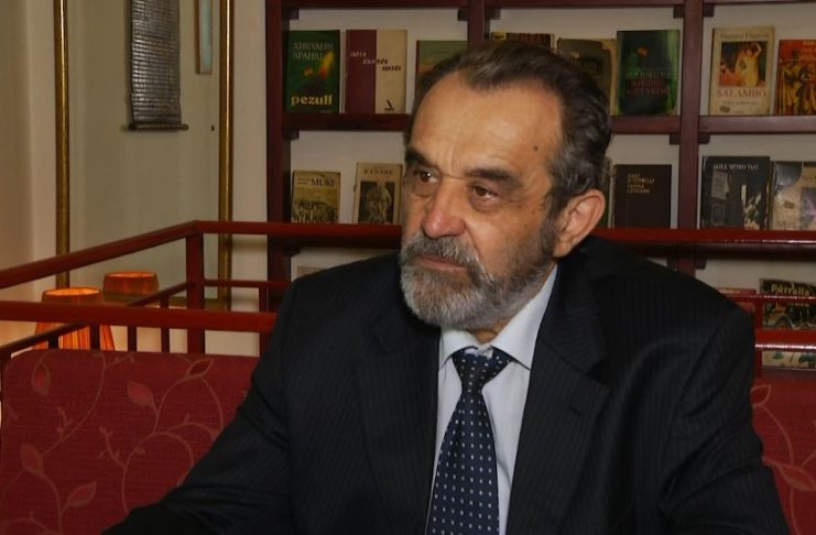 Kujtimet për Moikomin duken si ëndërr… fliste me pasion për leximin, por jo për dhimbjet