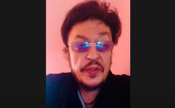 “Kur të vdes unë”, Leka Sefla lexon poezinë e Petrit Rukës (video)