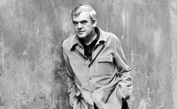 Milan Kundera: Këto janë pyetjet që torturojnë të gjitha çiftet…