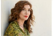 Sfilitja e intelektualit në epokën e spektaklit mimoza ahmeti