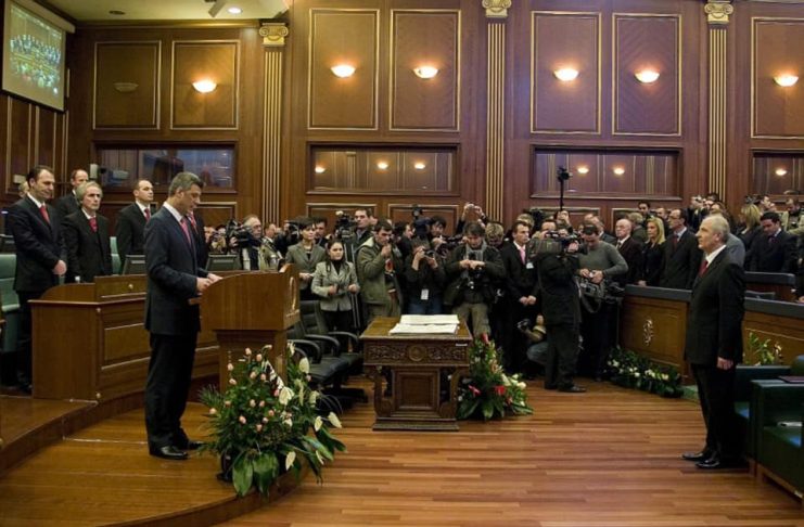 Kosova sot feston 18-vjetorin e Pavarësisë/ 11 fakte për ditën historike të 17 shkurtit 2008