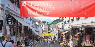 festivali folklorik