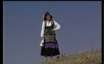 Shpresa Gashi interpreton këngën “Kroi i fshatit tonë”/ (Teksti: Lasgush Poradeci)