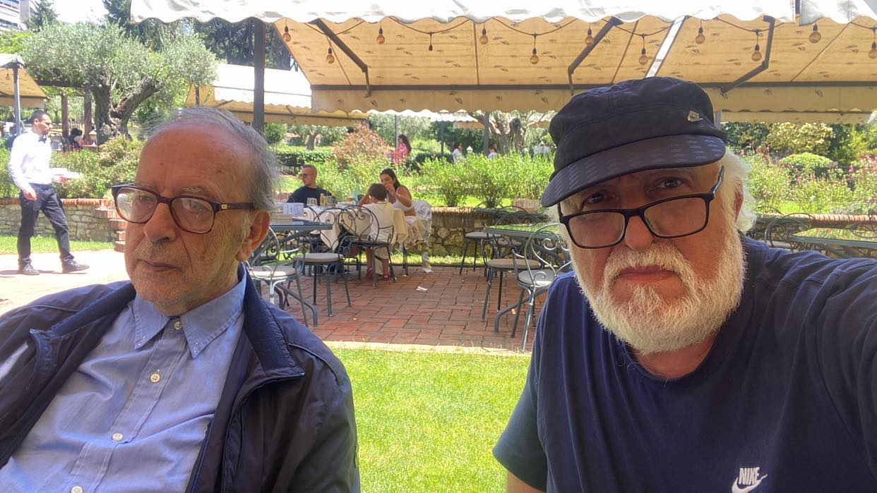 Letërsia e Kadaresë zgjeroi “mushkëritë” e gjuhës shqipe në