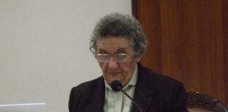 U nda nga jeta gjuhëtarja e njohur, Hëna Pasho