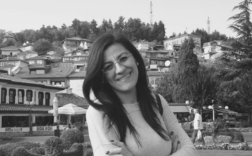 “Jetë pa shpresë”, poezi nga Valdeta Dulahi