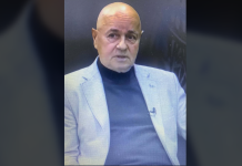 Lobuesi i dikurshëm midis harresës institucionale dhe dashurisë për vendlindjen