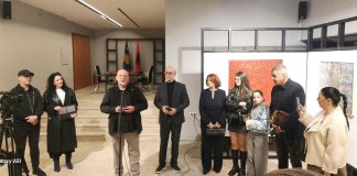 Në Gjakovë u hap ekspozita personale “CODE” e piktorit Kamuran Goranci